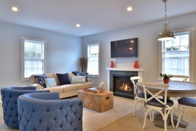 5 Green Ln