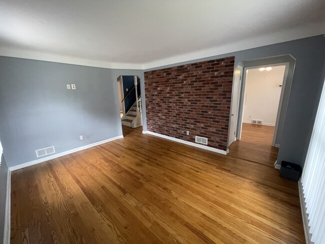 Photo - 1824 Westgate Ave