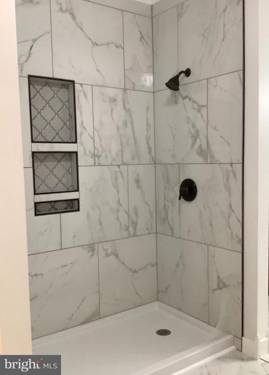 Photo - 4748 Dickerson Rd