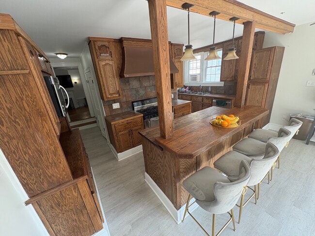 Photo - 447 Avondale Dr