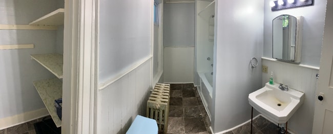 Photo - 135 Ontario St