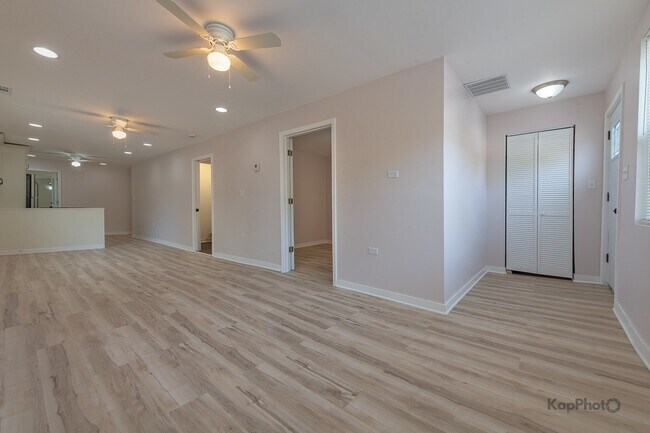 Photo - 2029 S Canalport Ave Unit 2