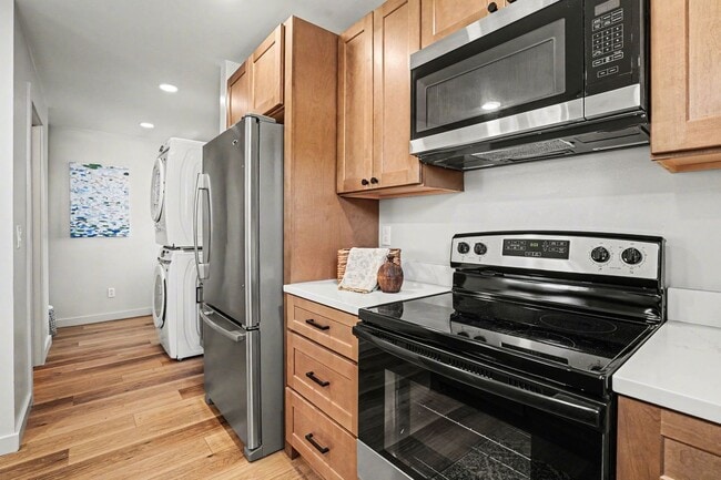 Photo - 1500-1502 Bryan Street Unit 1500 Bryan St