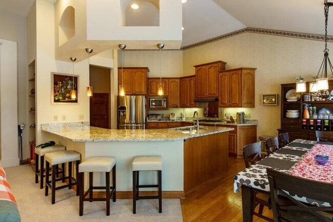 Photo - 5432 W Burning Bush Ln