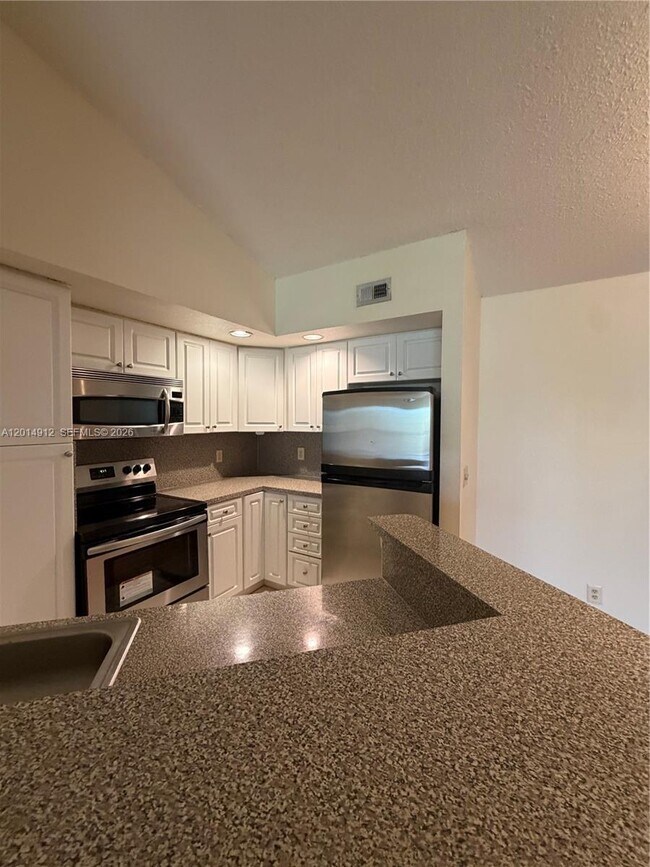 Photo - 12950 Vista Isles Dr Unit 423