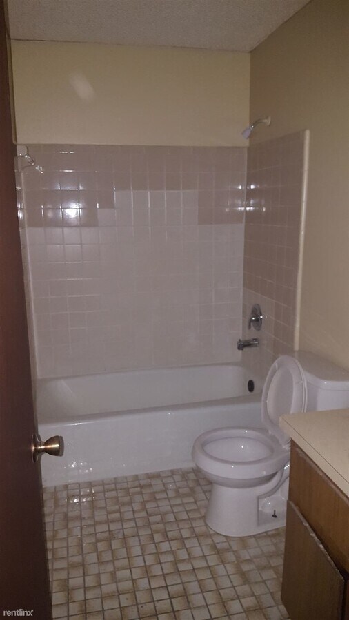 Photo - 7516 Necia Dr S Unit 7516