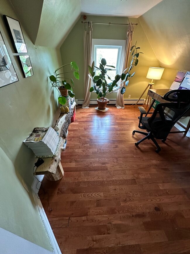 Photo - 21 Orchard Ter Unit C