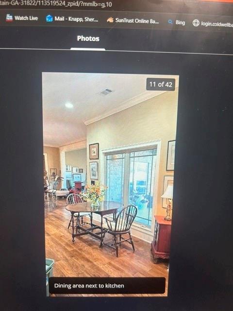 285 Pine Dr