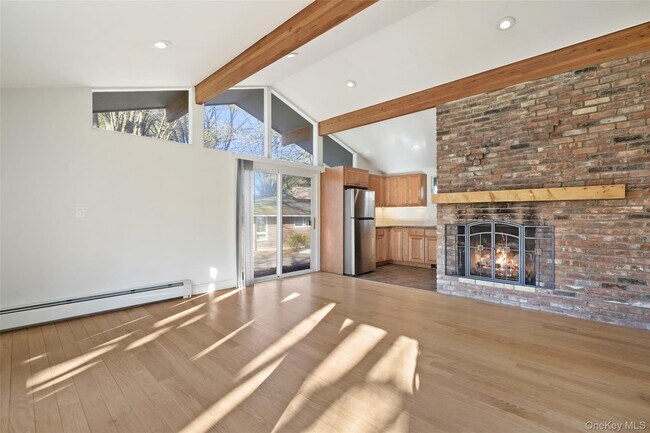 Photo - 12 Flintlock Ridge Rd