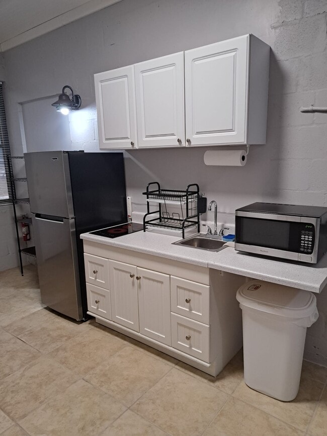 Photo - Coyer Rd #B Unit B