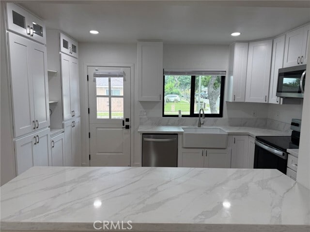 Photo - 15328 Flatbush Ave