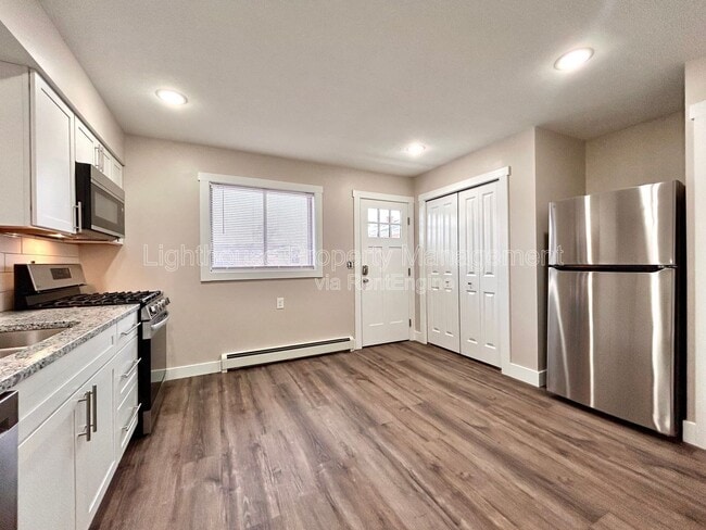 Photo - 2876 Taft Ave SW Unidad 4