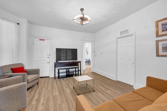 Photo - 3838 Bagley St Unit ID1239377P