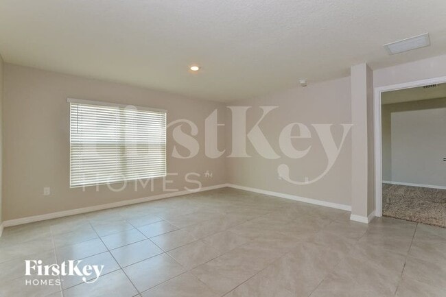 Photo - 8549 Triumph Cir