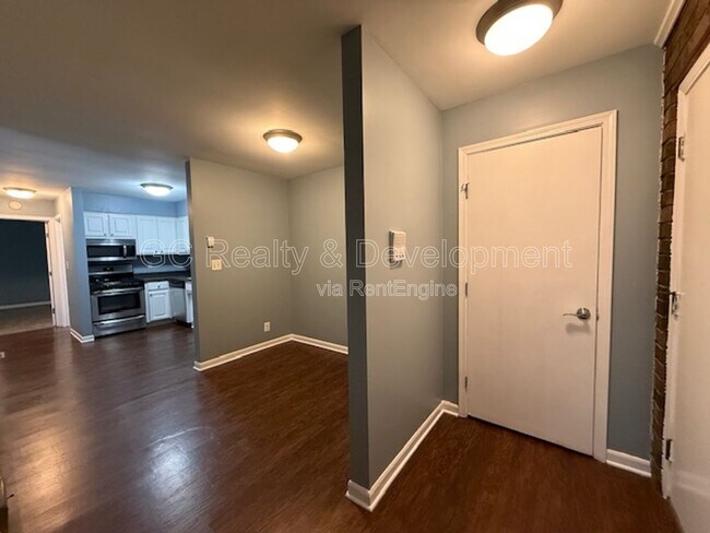 Photo - 16 Simpson St Unidad H