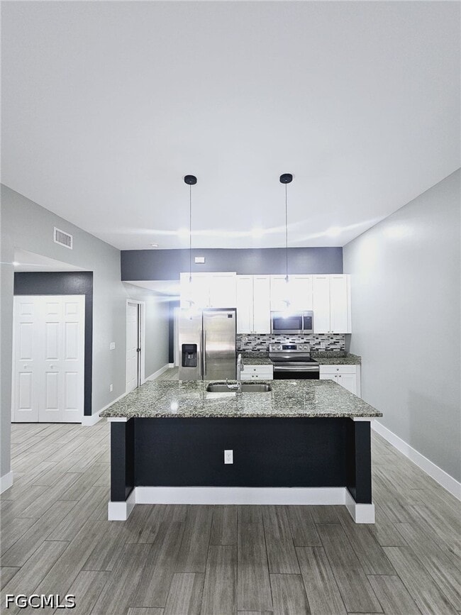 Photo - 606 SW 8th Pl
