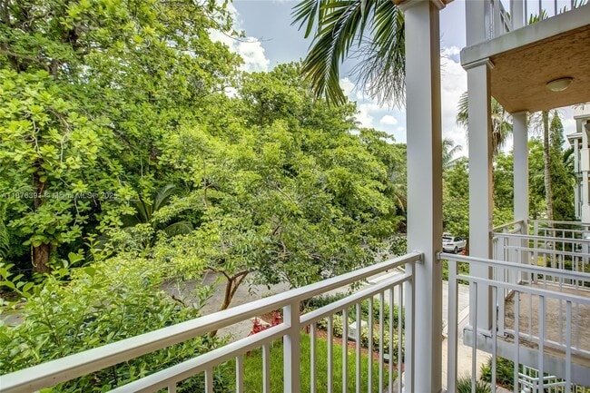 Photo - 406 SW 14th Ave