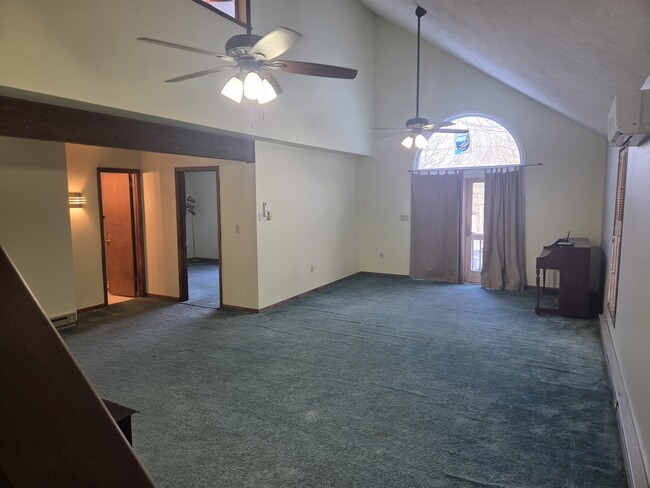 Photo - 115 Sugar Loaf Ln