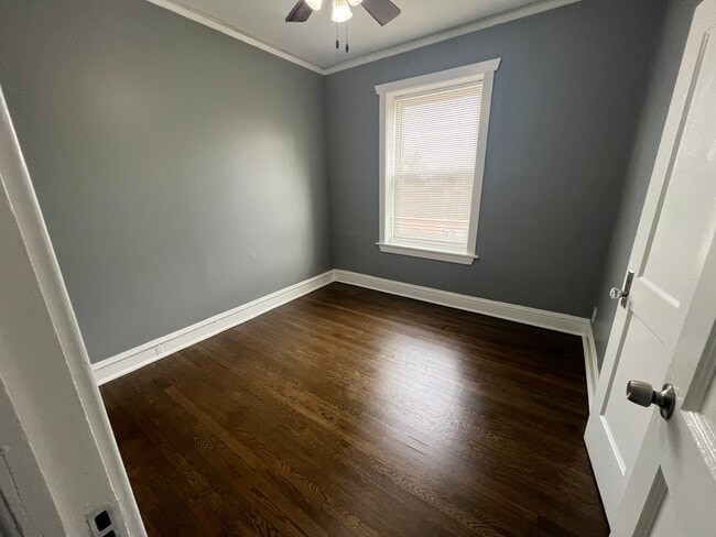 Photo - 840 W 66th St Unidad 3