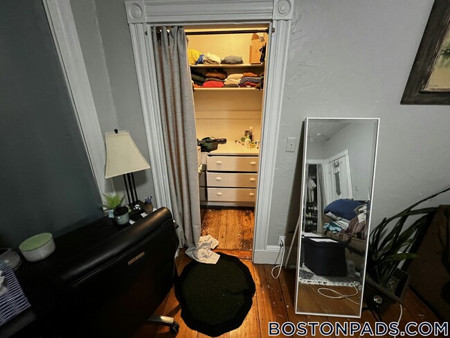 Photo - 17 Eldora St Unit 1