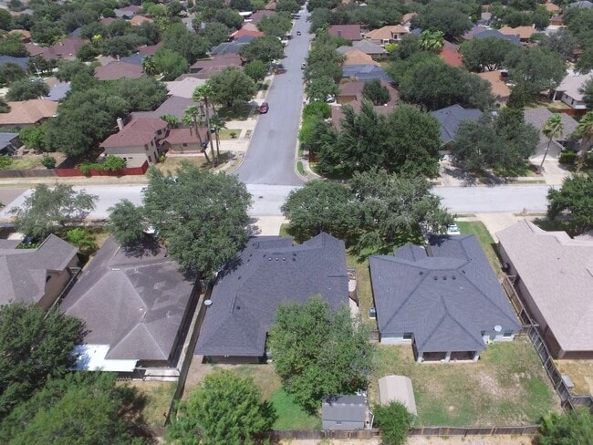 Photo - 3B/2B Mcallen ( Ware and Lark )