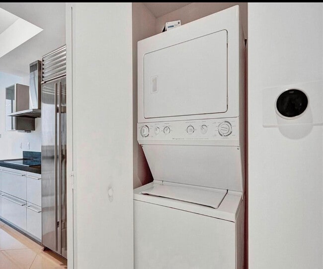 Photo - 18201 Collins Ave Unidad 1201