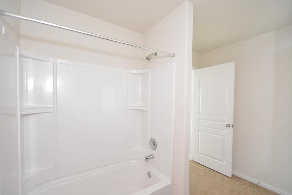 Photo - 5827 Banyan Oak Ct