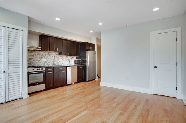 Photo - 1531 First Street Southwest - 2