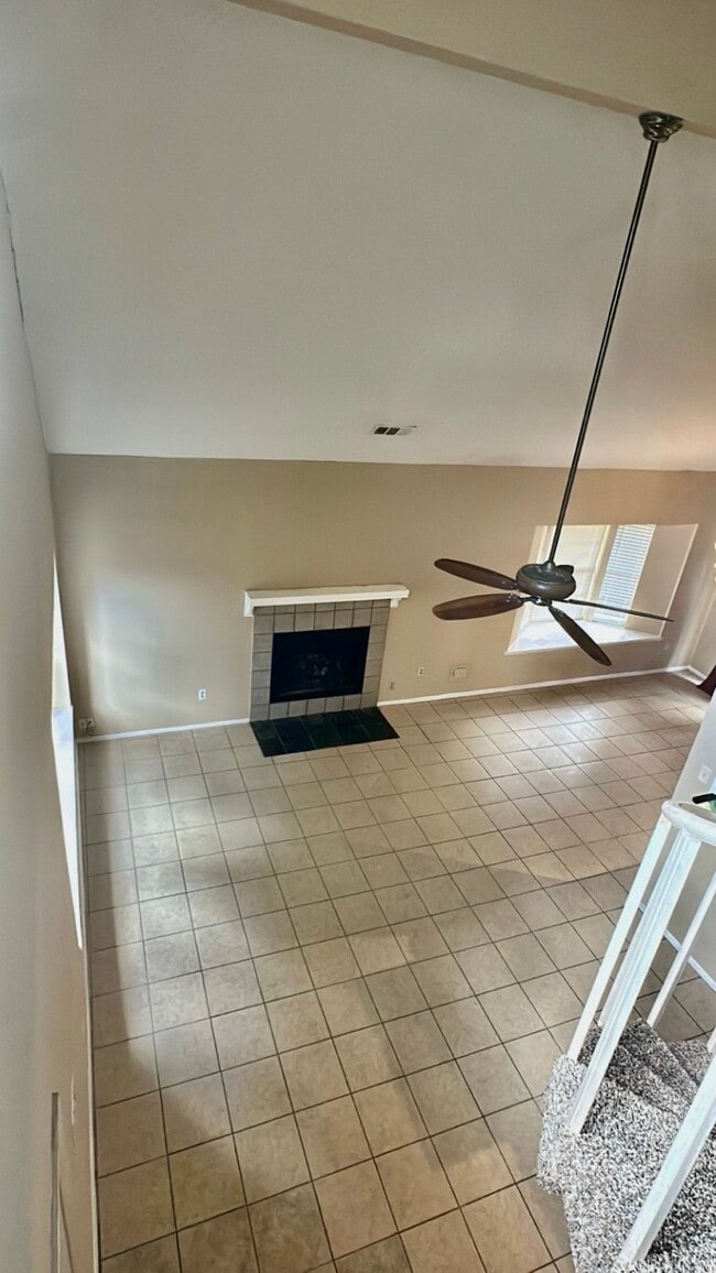 Building Photo - 21918 Pearl Lake Dr