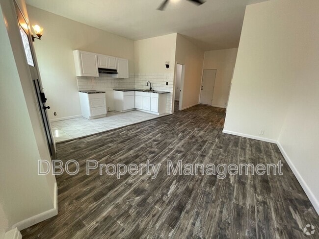 Building Photo - 34-36 Albany Avenue - 1 Rental