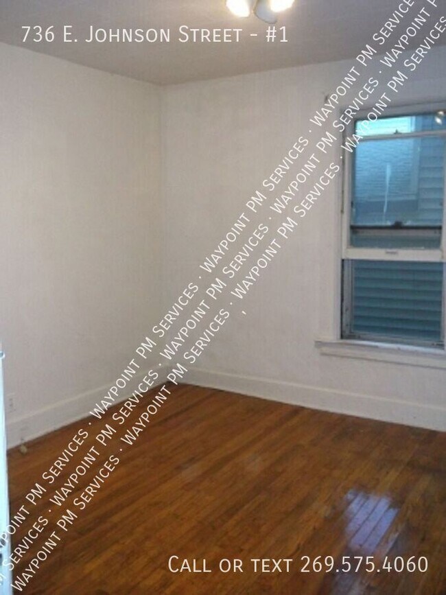 Photo - 736 E Johnson St Unidad #1