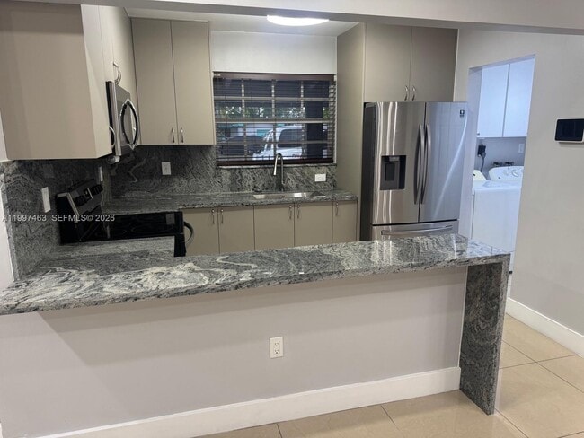 Photo - 7541 Miramar Pkwy