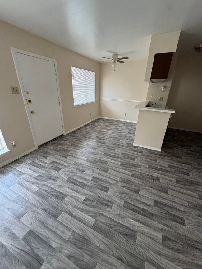 Photo - 103 Andrews St Unit 209