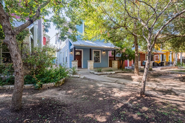 Photo - 4112 Scales St Casa