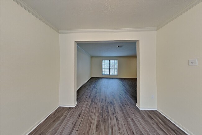 Photo - 7514 Dogwood Falls Rd