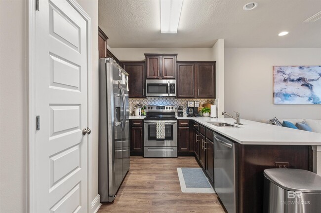 Photo - 6780 Spaniel Dr