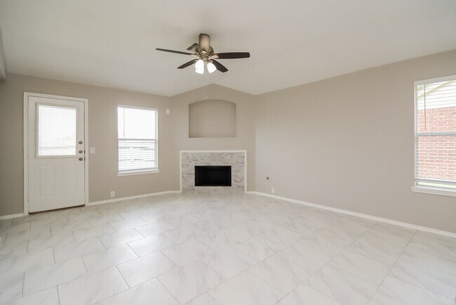 Photo - 6027 Water Violet Ln