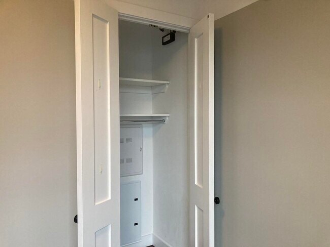 Photo - 187 Kent Ave Unidad 707