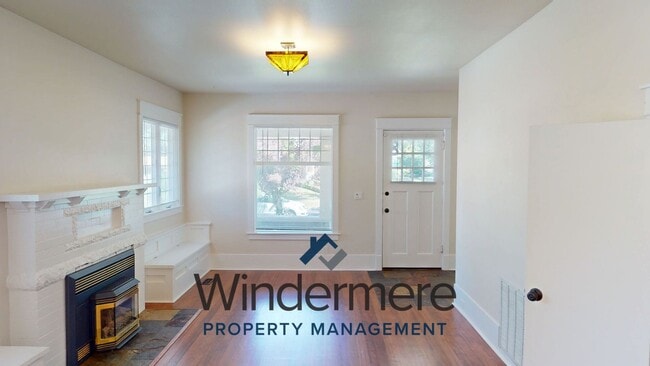 Photo - 816 Alvarado Terrace