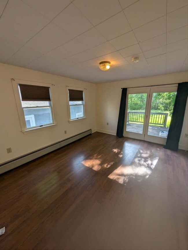 Photo - 21 Elm St