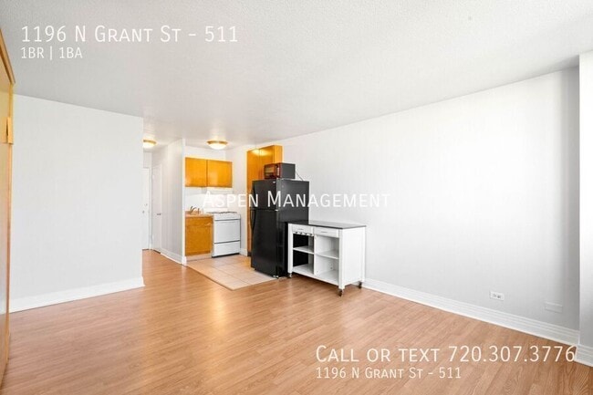 Photo - 1196 N Grant St