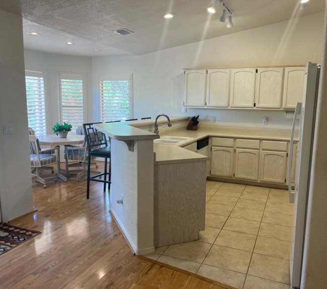 Photo - 955 Lee Mountain Rd