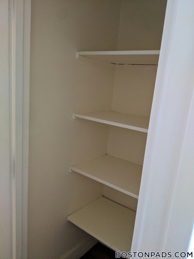 Photo - 550 Belmont St Unit 22
