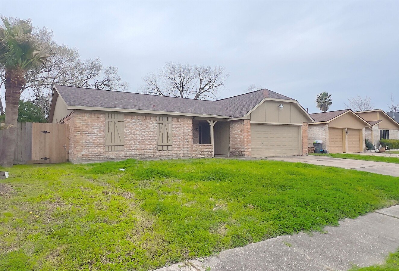Photo - 430 Breeze Park Dr
