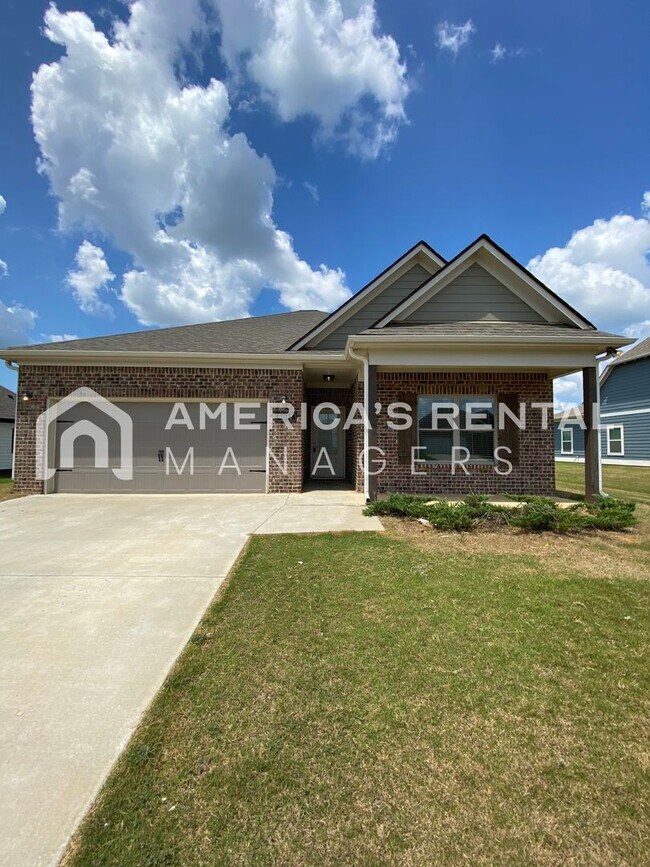 Photo - Home for Rent in Tuscaloosa, AL!!! DEPOSIT...