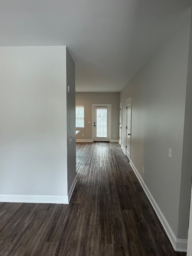 Photo - 247 Judith Dr