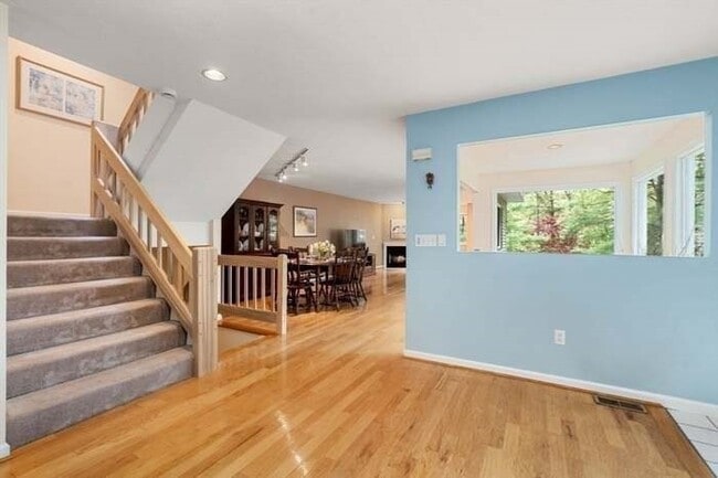 Photo - 33 Arrowhead Cir