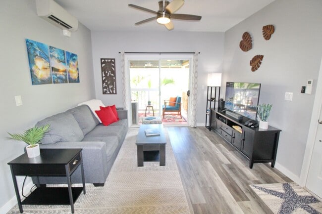Building Photo - Newly Renovated from Floor to Ceiling and ... Unit 8-201 Rental