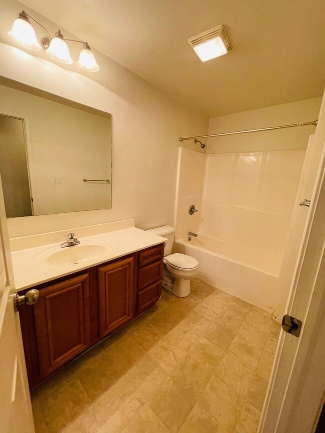 Photo - Great Duplex