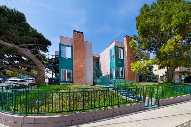 Building Photo - 33971 Silver Lantern St Rental